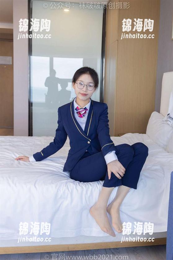 BoBoSocks袜啵啵 - “小甜豆的布鞋写真合集，正好是我茶歇时光”的最佳搭档