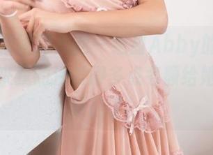 GIRLT果团网 - 这一组甜Abby的美足合集，看来我的沙发得多点名额给她挑选高跟鞋了！