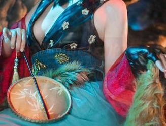 为什么总想点开？Natsuko夏夏子、白丝和高清图片的合体。