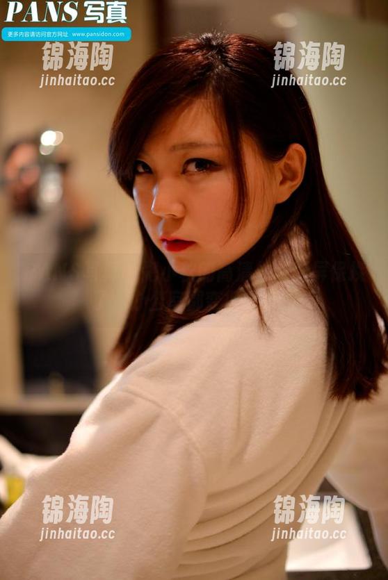 PANS写真 - 把小秋的高清体操服屏保换了，办公室都变得挺好看