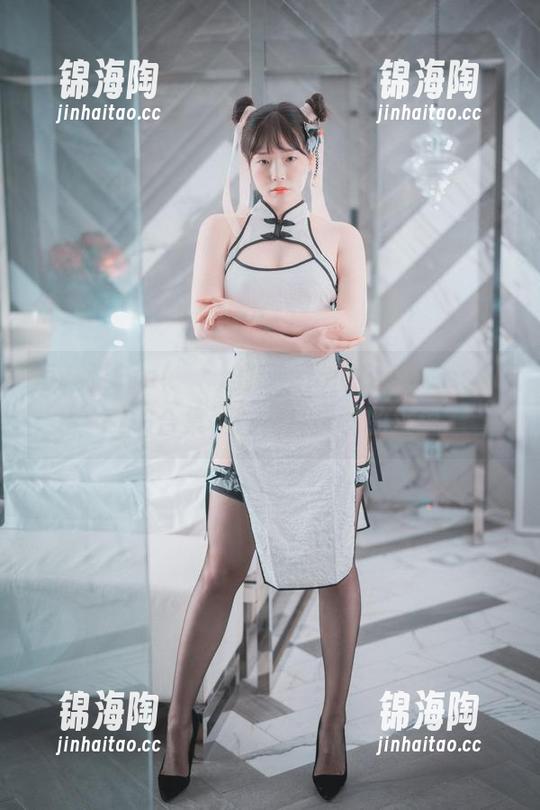 每一张Pia(피아)的LeeheeExpress–LEDG合集，都是种低调的挑逗