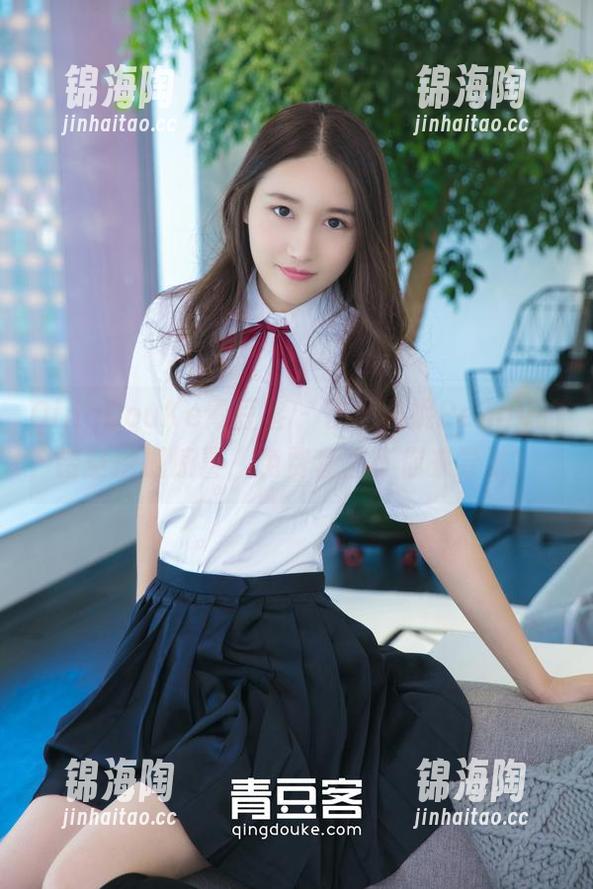 QingDouKe青豆客-汪佩妮Penny QingDouKe青豆客 - 在汪佩妮Penny的镂空挖掘惊喜,免费套图等你来尝试!