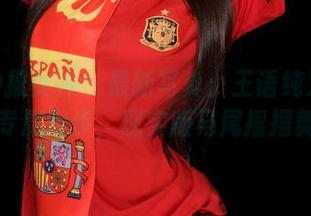 TGOD推女神 - 最新写真：王语纯双马尾的专属舞步，现实版马尾摇摆舞！