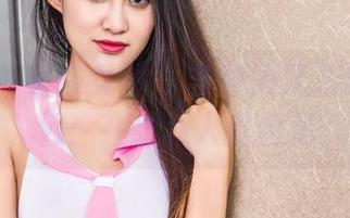 TouTiao头条女神 - 当娜依灵儿遇上女友们：在线私人秀合集