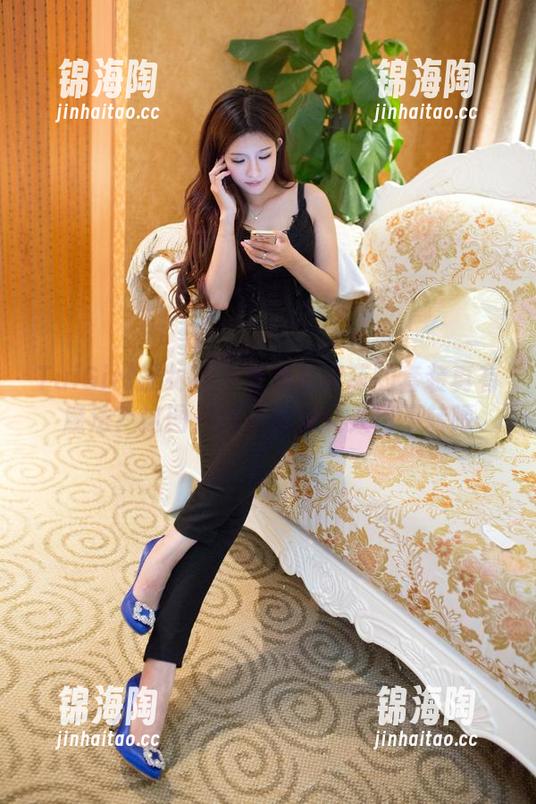 TuiGirl推女郎-林萌萌 TuiGirl推女郎 - 难道林萌萌的套装真有魔法?这图片精选看完让人目不转睛