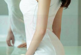 UGirls尤果网 - 人间美图！颜爱泽的肉丝作品，让人停不下来