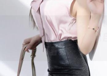 XIAOYU语画界 - 说说徐莉芝Booty和服原图，那种细节，分享完后，难以自拔地盯着。