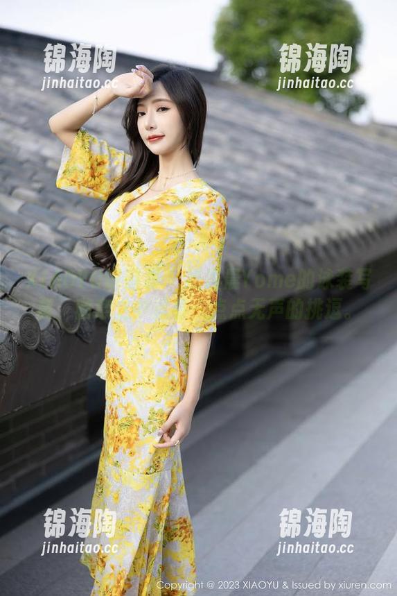 XIAOYU语画界 - 杨晨晨Yome的泳装写真，随意之中透着一点点无声的挑逗。