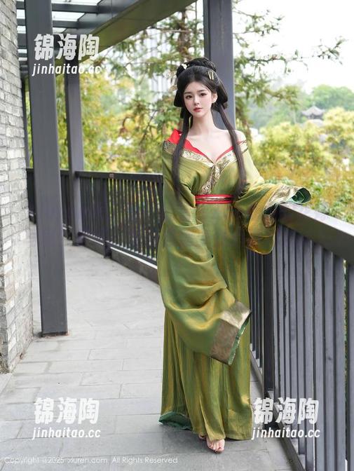 Xiuren秀人网-Zoe柚柚 Xiuren秀人网 - 想看看Zoe柚柚的花嫁写真?来吧,免费穿越少女心满满的时光~