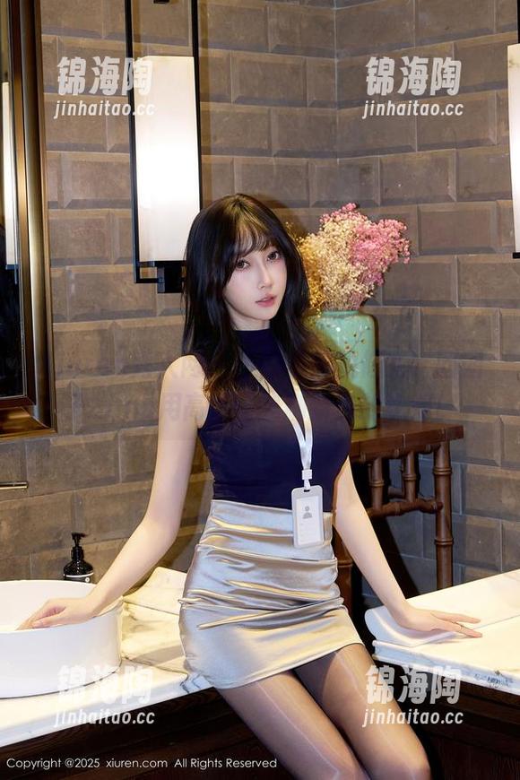 Xiuren秀人网-团团子_una Xiuren秀人网 - 不再是常规修女,团团子_una用高清图集刷新你的认知!