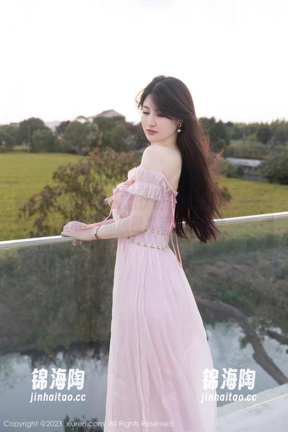Xiuren秀人网-小海臀Rena Xiuren秀人网 - 潜伏在豹纹里的小海臀Rena,私房图集等你来喵!
