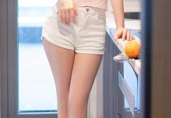 Xiuren秀人网 - 黄婧GIGI这次的美图更新，难道是学妹反击的节奏？！