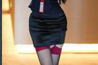 YouMi尤蜜荟 - lingyu69浴室合集，谁知道一个浴室能让人这样心潮澎湃？