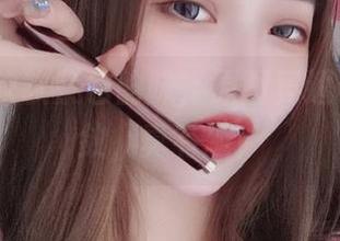 eloise软软紫色韵味，原图竟透着几分内敛，真有趣！