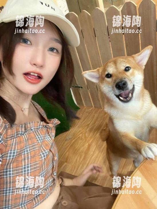 roroki骷髅姬生命中必备丝袜，古灵精怪的高清原图可以得到！