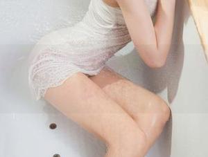 丽柜 - 安娜的图片合集，秘密？她要是肯说就好了！