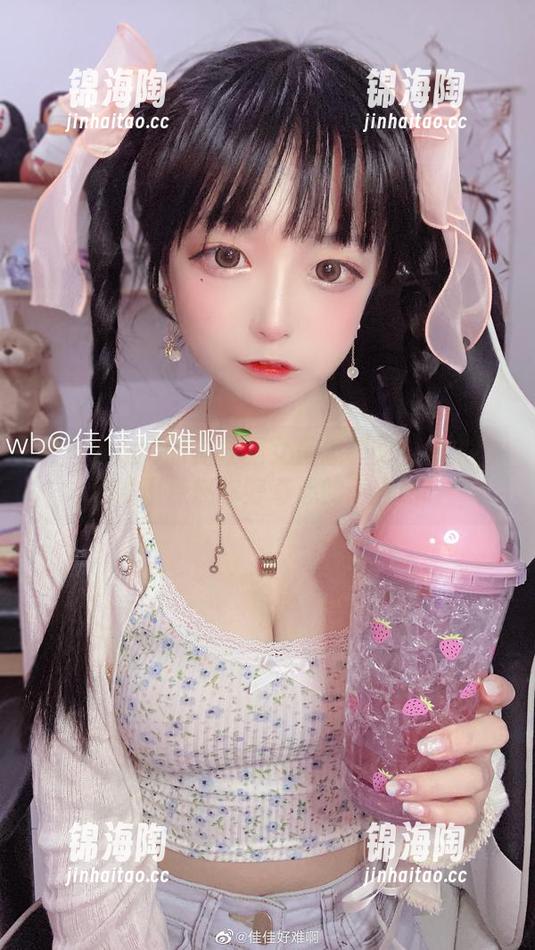 佳佳酱ovo的神社巫女是怎样的？快来图库发现点燃你好奇心的写真吧！