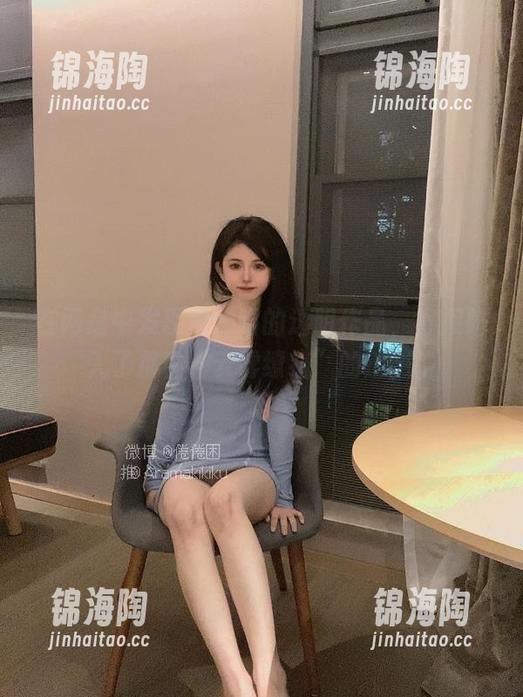 倦倦喵 在网盘中发现倦倦喵的透明作品,直接陷入了那种“云雾缭绕”的迷惑。
