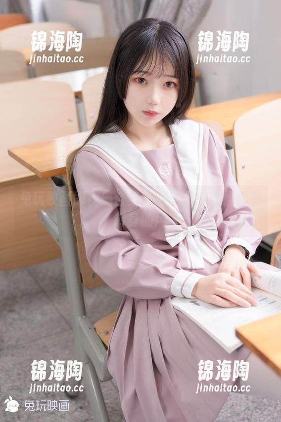 兔玩映画即视感合集：教室里的体操服和转身的风