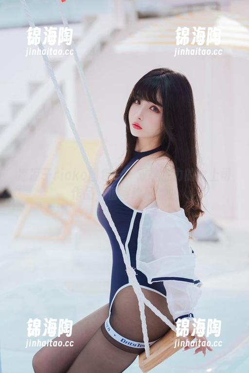 凉凉子rioko图包——双重魅力的女上司作品，值得珍藏哦！