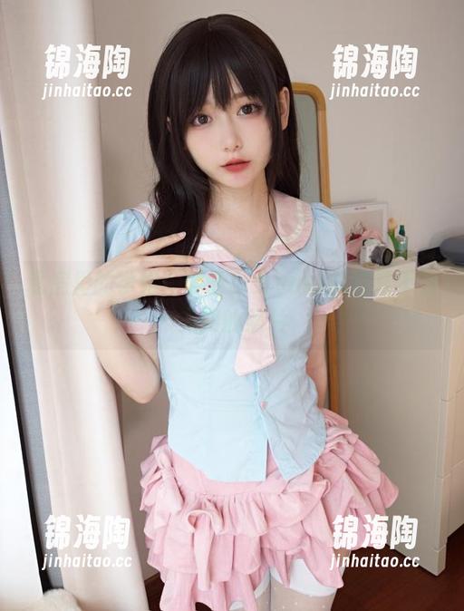 私房里的学姐：发条少女yoki的日常不为人知的照片