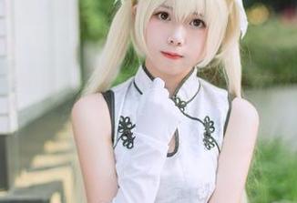 向小圆的私拍图片，白色软绵绵？我说你这是在挑战我的自制力啊！
