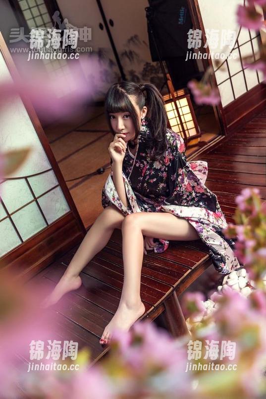 头条女神-语溪 头条女神 - 跟随语溪的作品,发现这些秘密原来跟我买的零食一样!