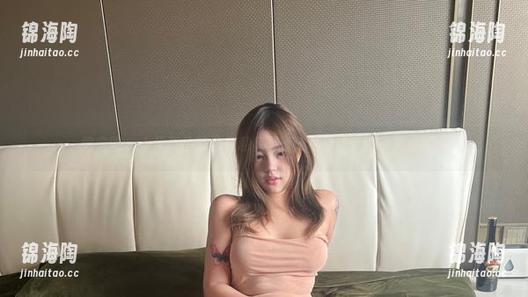 微密圈 - 小优优子带你看私房写真：牛仔裤下的那点悄悄话