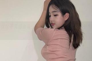 微密圈 - 小优优子美脚合集：每次她走出门，我都忍不住想跟在后面啊～