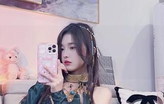 被小小奶瓶儿的兔女郎加长版撩到，原图求放大砖砖！