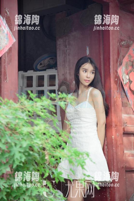 尤果网 - 超级显白的黛熙儿，粉色写真全集，适合但不敢穿的颜色！