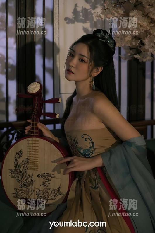 尤蜜荟-戴渃欣 尤蜜荟 - 戴渃欣的图库绘卷,少妇の惊喜的干脆利落