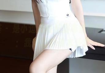 尤蜜荟 - 是小逗逗的校服高清原图，一曰：我流行的课本外套