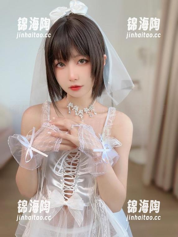 循规蹈矩的泳衣？不，布丁大法最新原图来点新鲜的