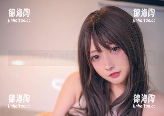 念念_D的新图集，白枪呆兔女郎，别说，我有些期待呢！