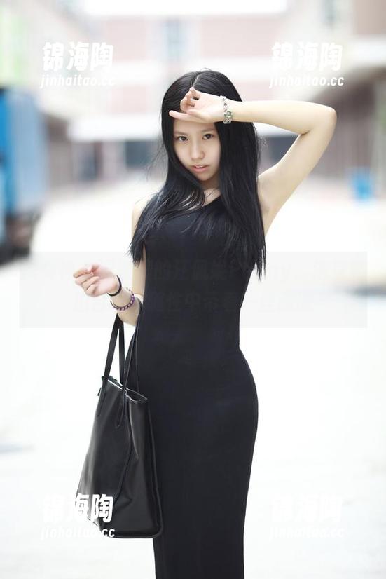 推女神 - 湿漉漉的汪佩妮Penny，浴室私拍合集，随性中带着一丝朦胧