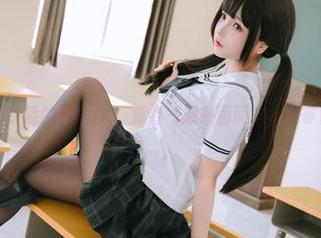 一起搭乘日奈娇的列车JK，青春气息扑面而来，就等你来下载！