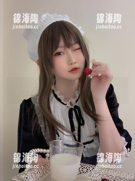 女友最新曝光！“是依酱呀”的更新内容火花四射，怎能错过？