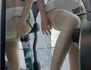 微密圈 - 果儿Victoria的女教师合集，网盘里的那些“课堂秘诀”让人心弦微动吧？