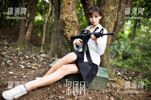 果团网-周晓唯 果团网 - 直击美感!周晓唯毛衣高清合集,真实又不带滤镜