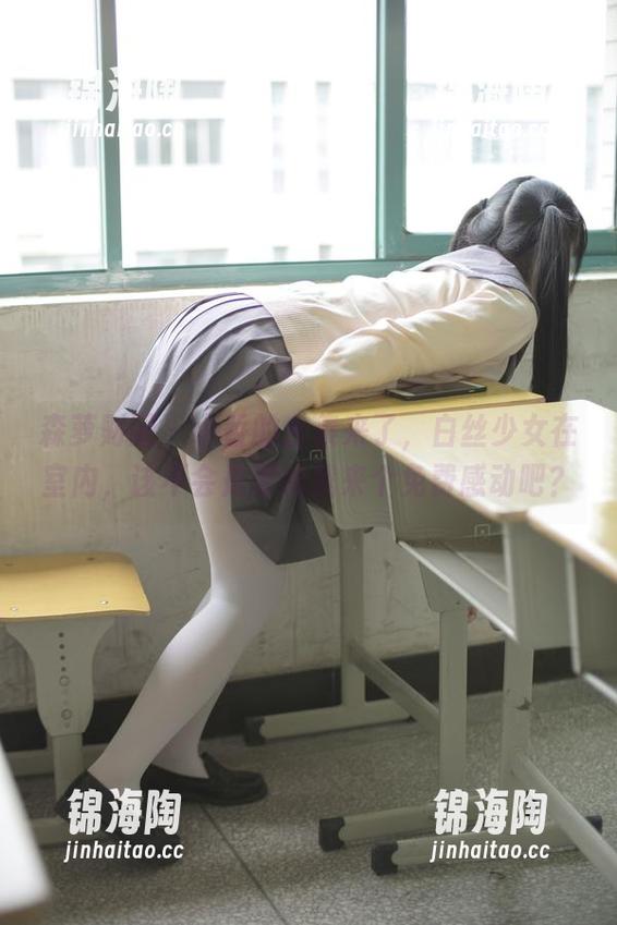 森萝财团-小香 森萝财团 - 小香的合集来了,白丝少女在室内,该不会是要给我来个免费感动吧?