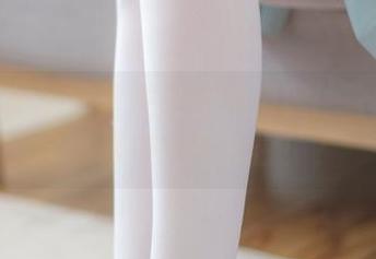 森萝财团的黑丝性感女仆图册：让你怀疑自己眼中的黑和白！？