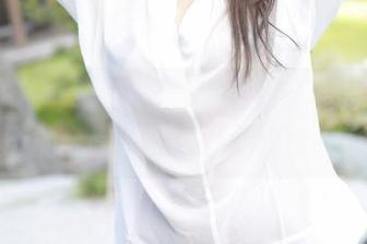 模范学院 - 纯白不只是个颜色，糯美子Mini的全套图包会让你眼前一亮
