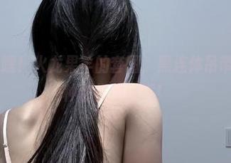微密圈 - 嘿！火龙果羊的套图，黑连体吊带，给你一种别样的撩拨！