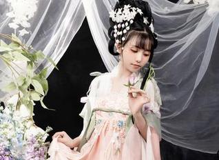 爆机少女喵小吉一图包，女友不远，快来瞧瞧！