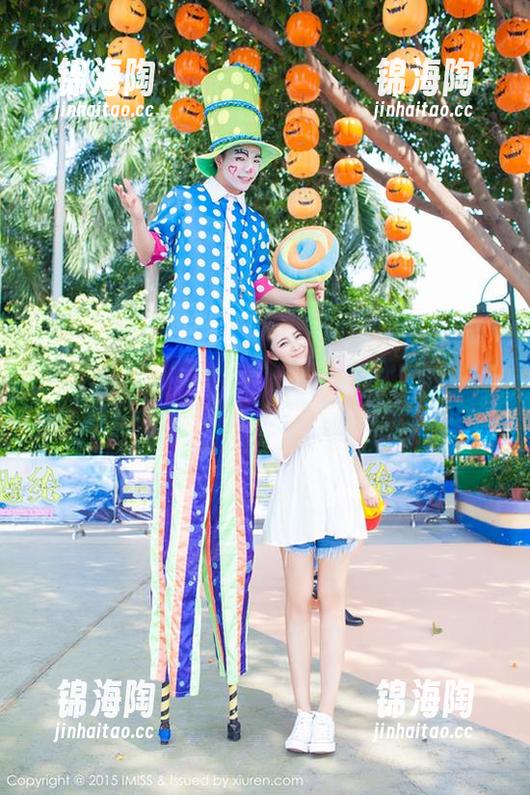 爱蜜社-妤薇Vivian 爱蜜社 - 妤薇Vivian黑丝分享,难以言表的那种...但确实有一些小火花在跳动。