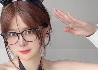 这图集叫狼化，眼酱大魔王w在线，难道是要把我从现实拉出来吗？