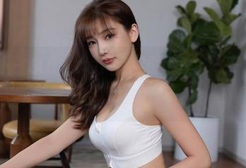 秀人网 - summer宝宝的美图又来了，女孩们别再偷懒了！