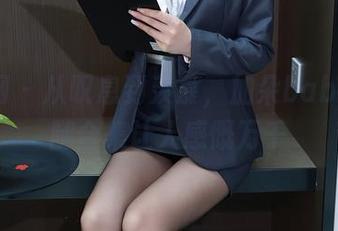 秀人网 - 从叹息到羡慕，加朵babe的美腿合集让人感慨万千