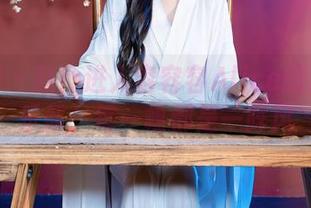 秀人网 - 哇！进入容容容Alice的皮衣俱乐部，每一幅都是一阵风